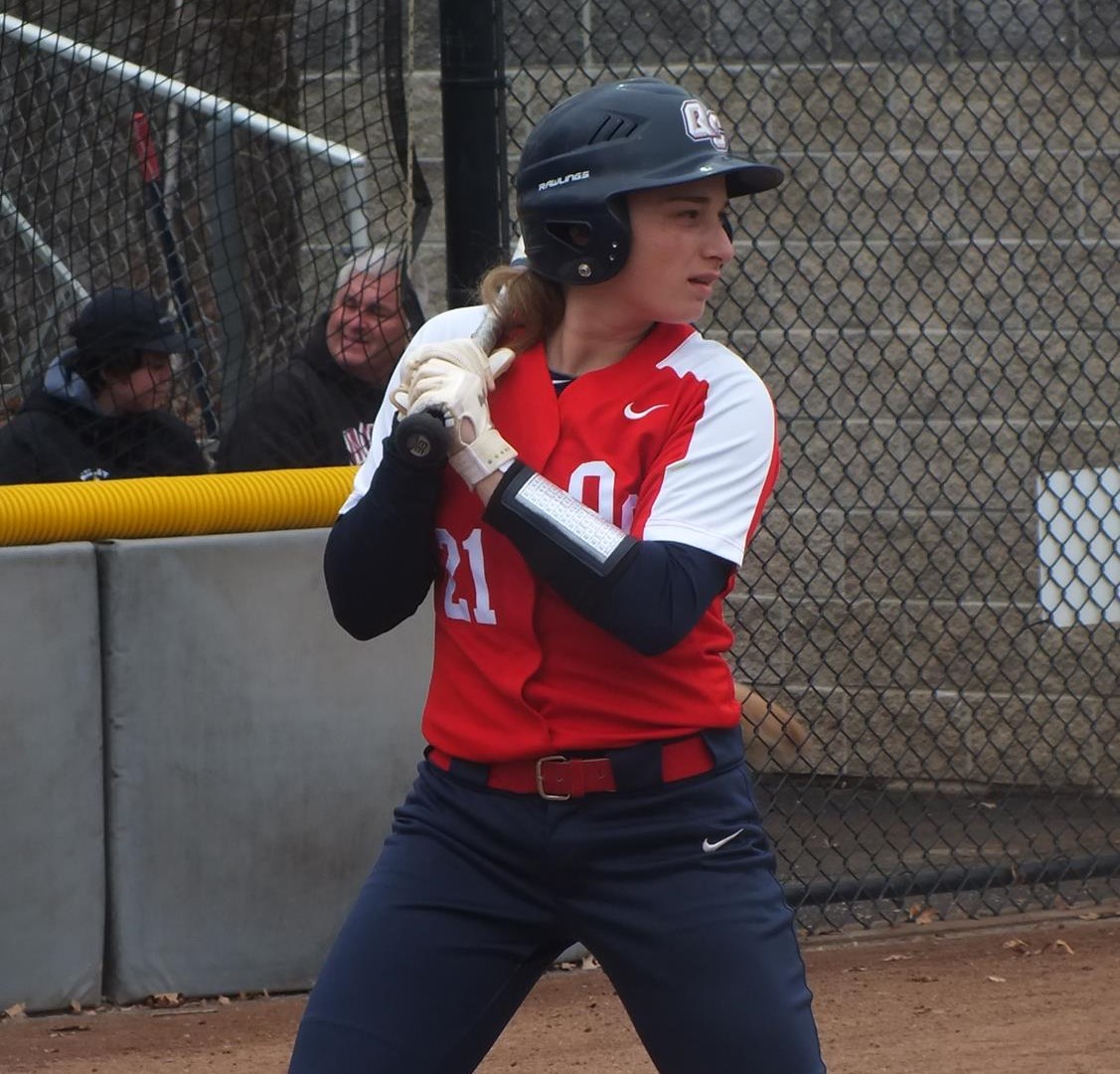 Danielle D'Angelo Softball Queens College