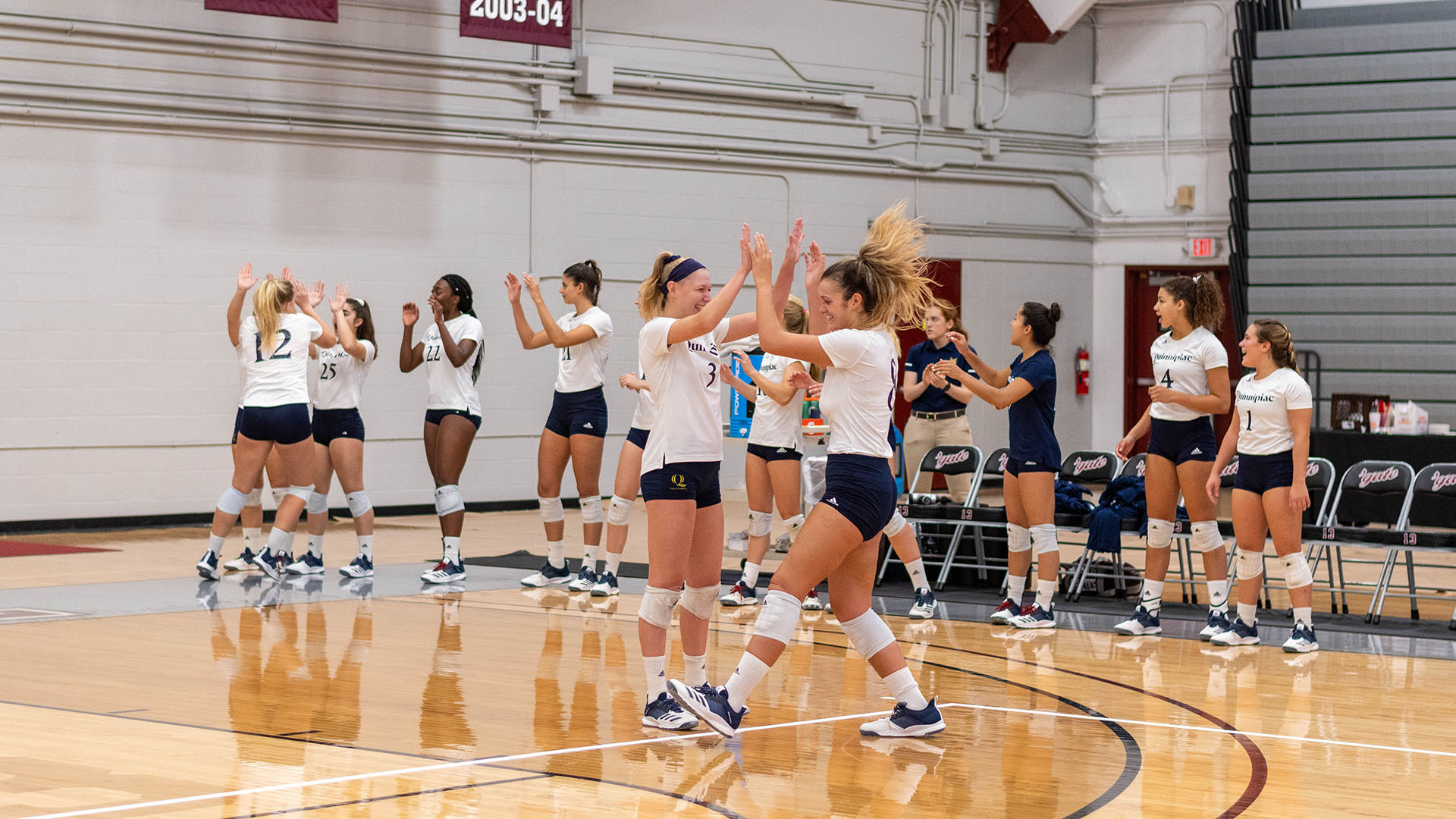 Volleyball Defeats Iona in Home Opener Quinnipiac University Athletics