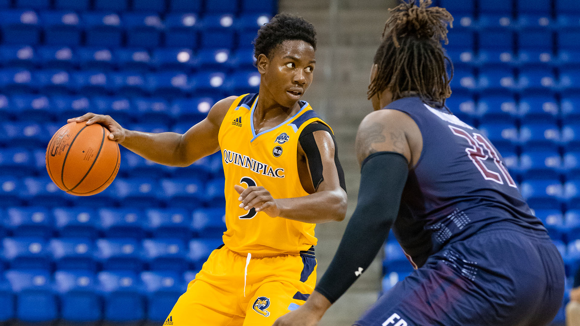 Savion Lewis Men's Basketball Quinnipiac University Athletics