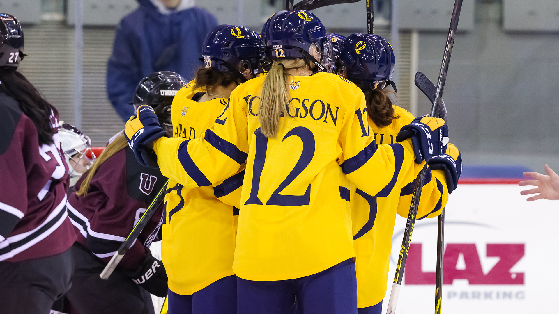 Women's Ice Hockey Climbs to No. 5/5 in National Polls Quinnipiac