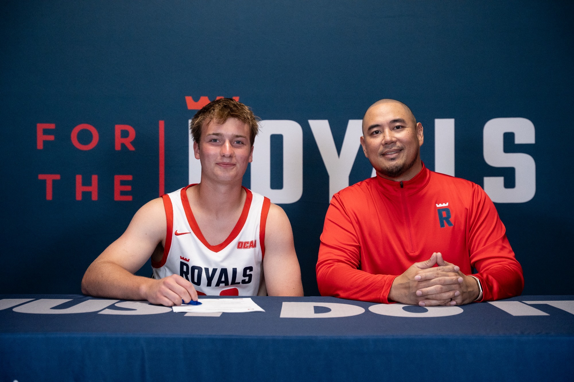 Carter DeJonge Signs with MBB