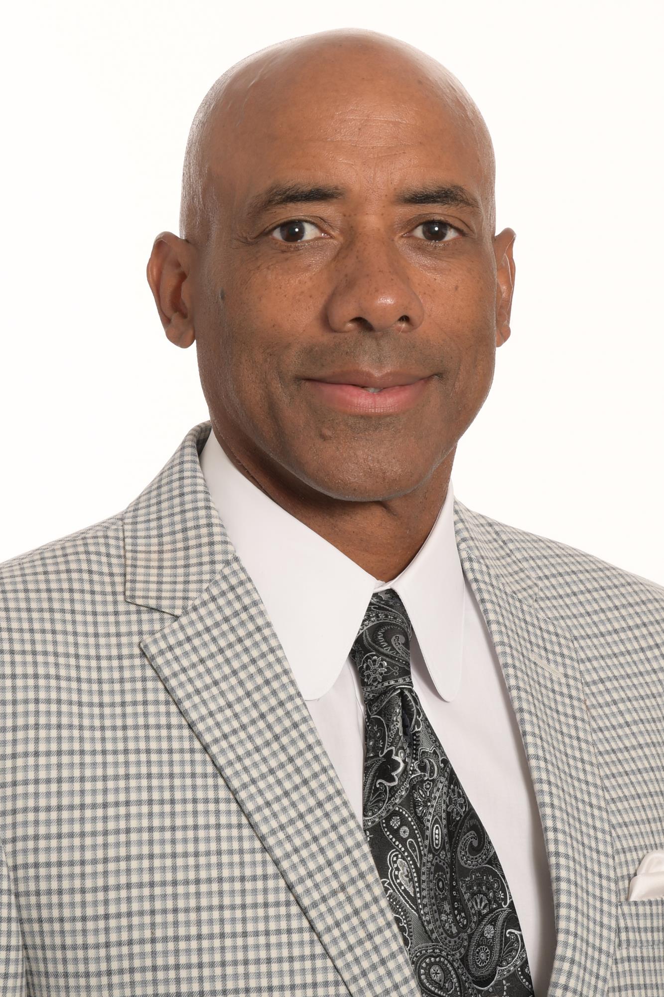 Geoff Arnold Headshot