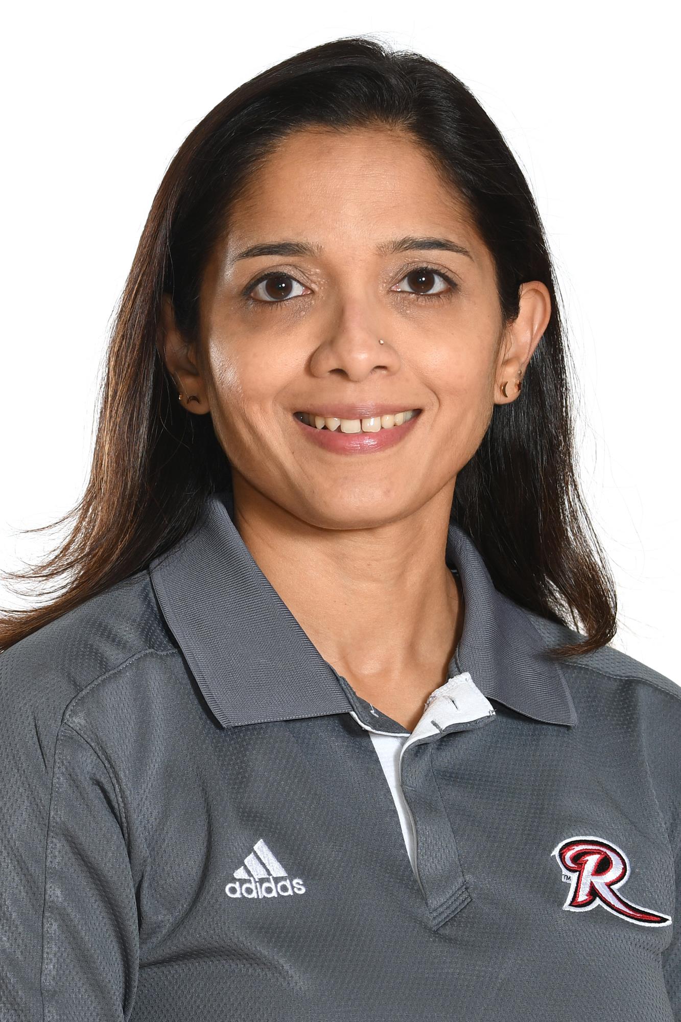 Priya Mehrish Headshot