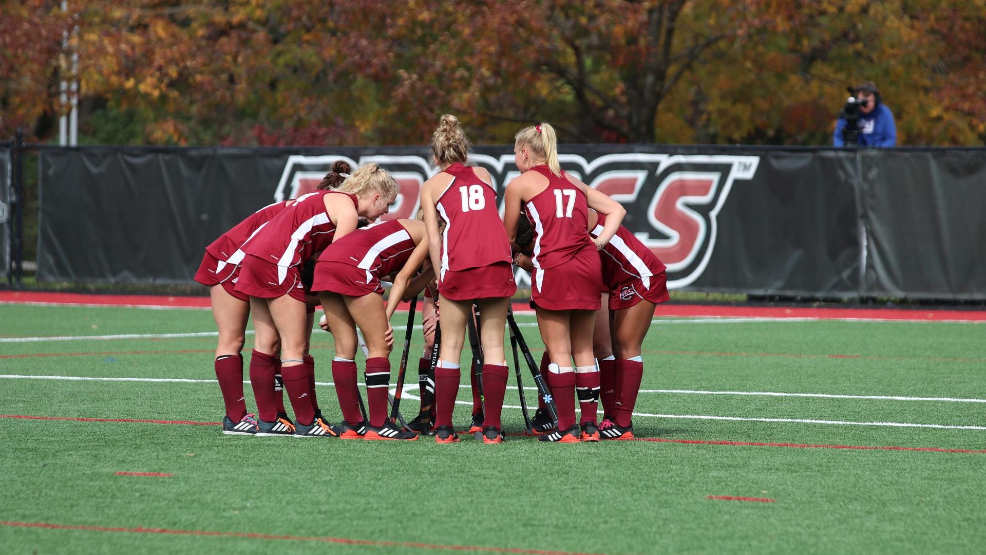 18 From Field Hockey Named to NFHCA National Academic Squad Rider