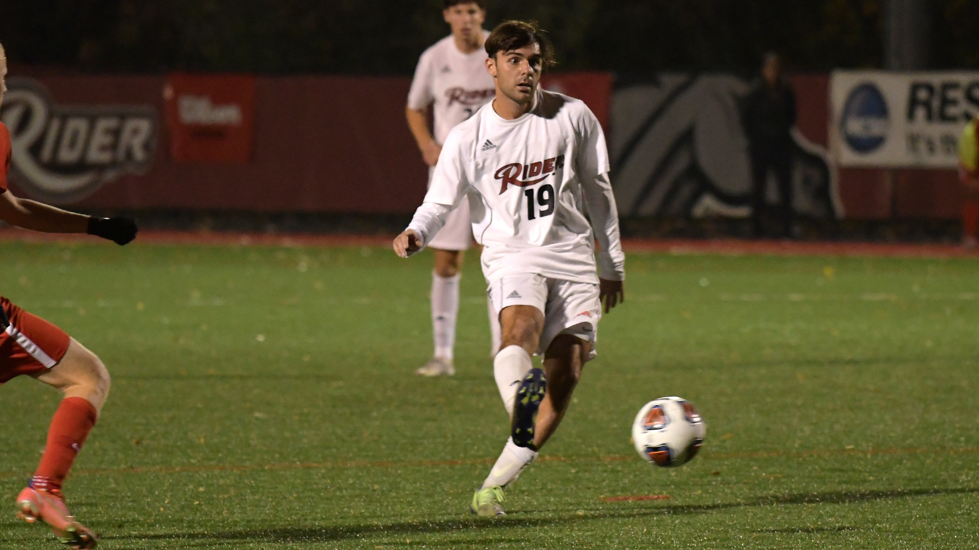 Men's Soccer Travels to TopSeeded Marist For Sunday's MAAC