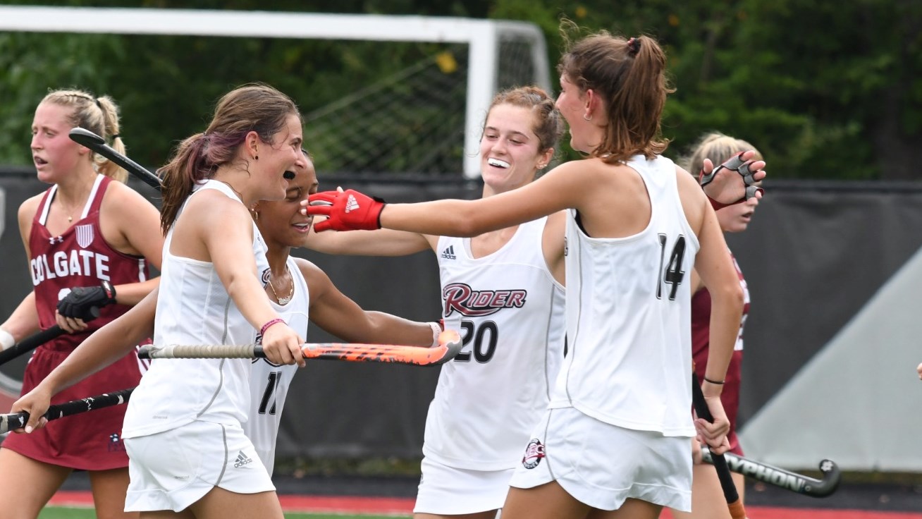 Field Hockey Pulls Off Historic Upset Over No. 25 American Rider