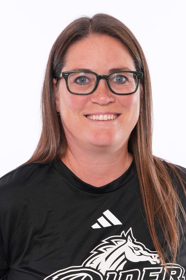 Shana Treon 2025-26 Headshot