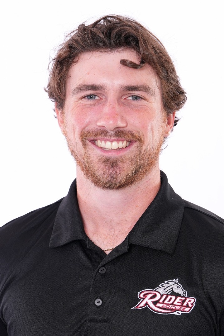 Reilly Fuller Headshot 2025-26
