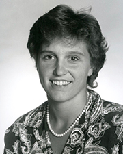 87_Dourlain_Debbie_web