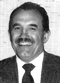 02_White_Arnold_web