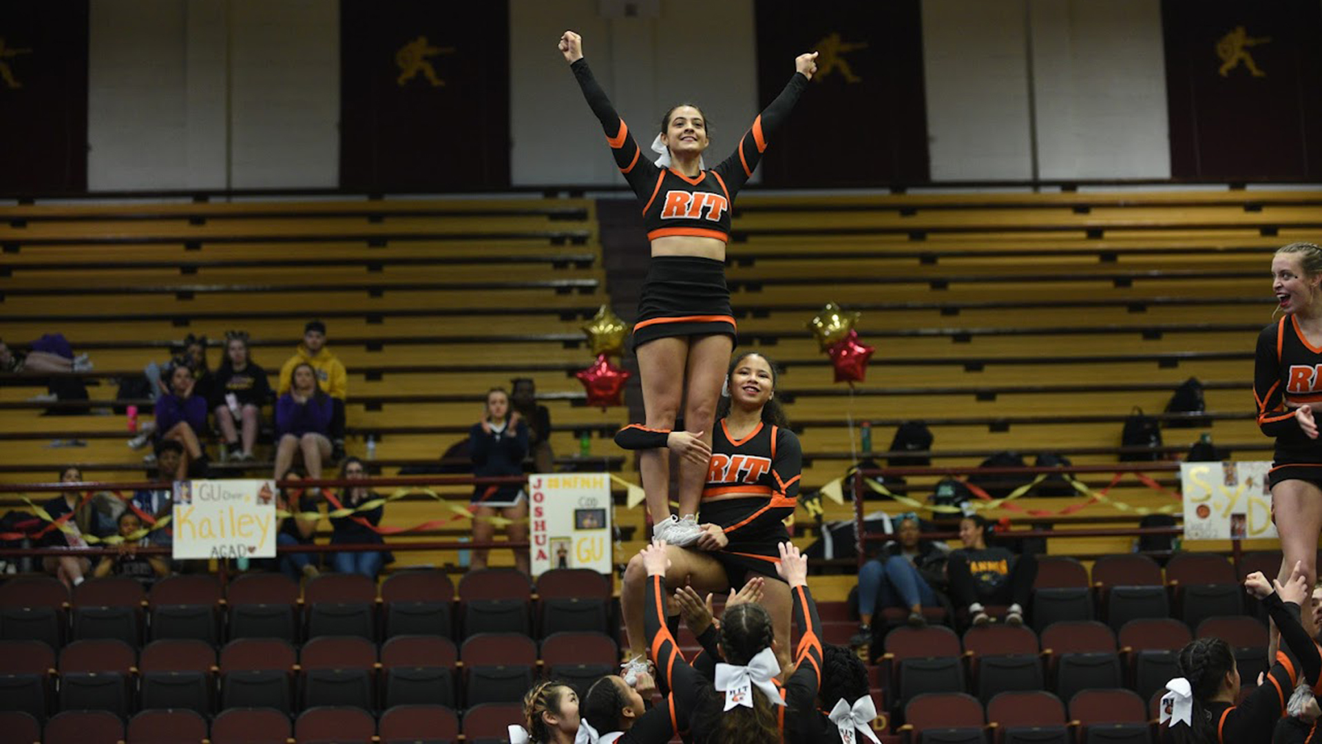 Cheer_Gannon_2022_web