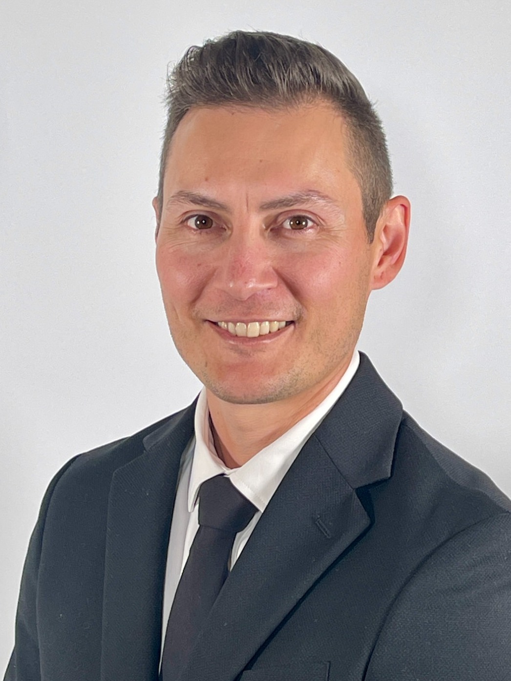 Shane Madolora headshot