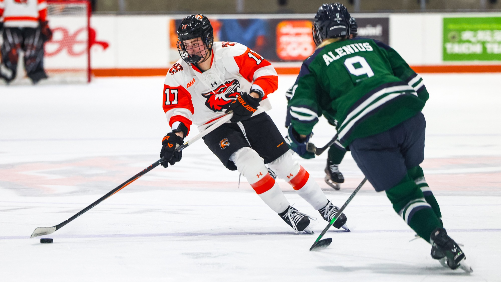 RIT's Ireland Stein, #17, in game vs Mercyhurst on Friday, Jan. 16, 2026, at Gene Polisseni Center. RIT Women's Hockey game vs. Mercyhurst University. (Mikaela Engstrom/RIT Sports Network).