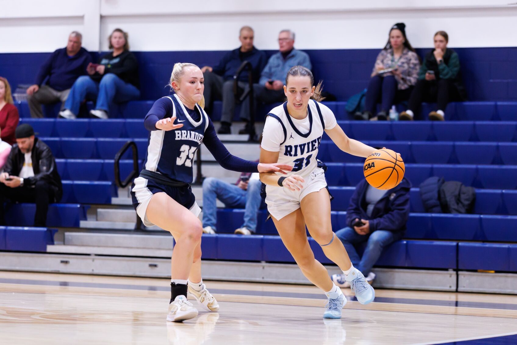 Hannah Smith Dribbling