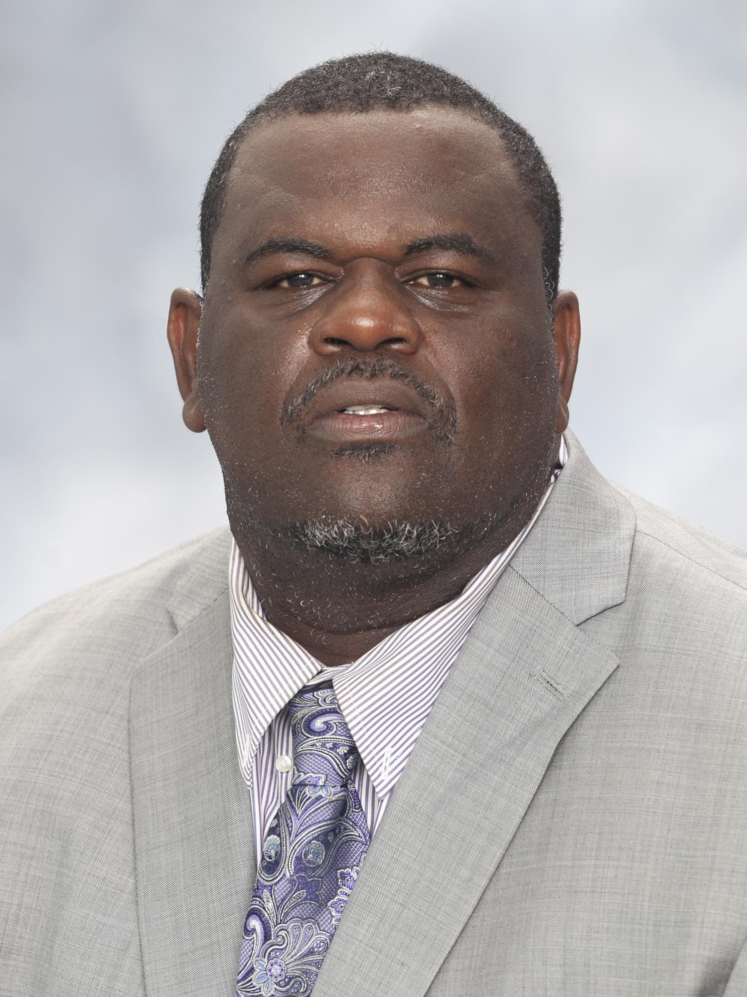 Dwayne Curry