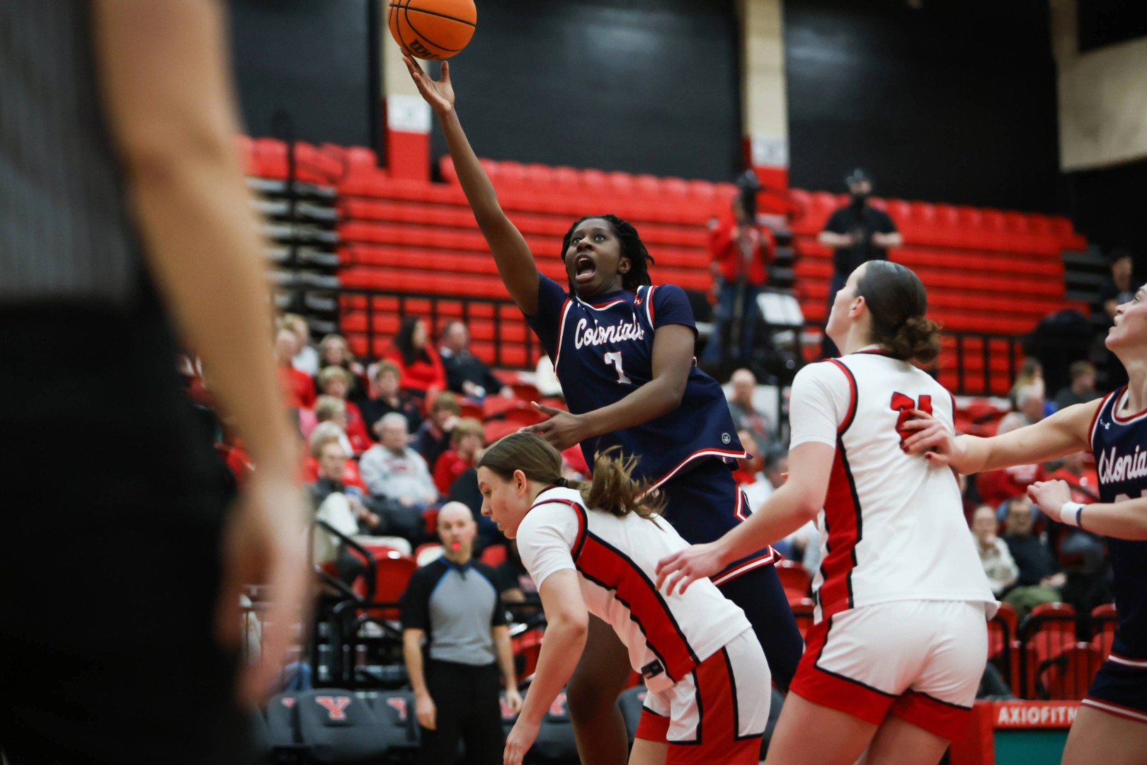 2.11 WBB (Myriam Traore)