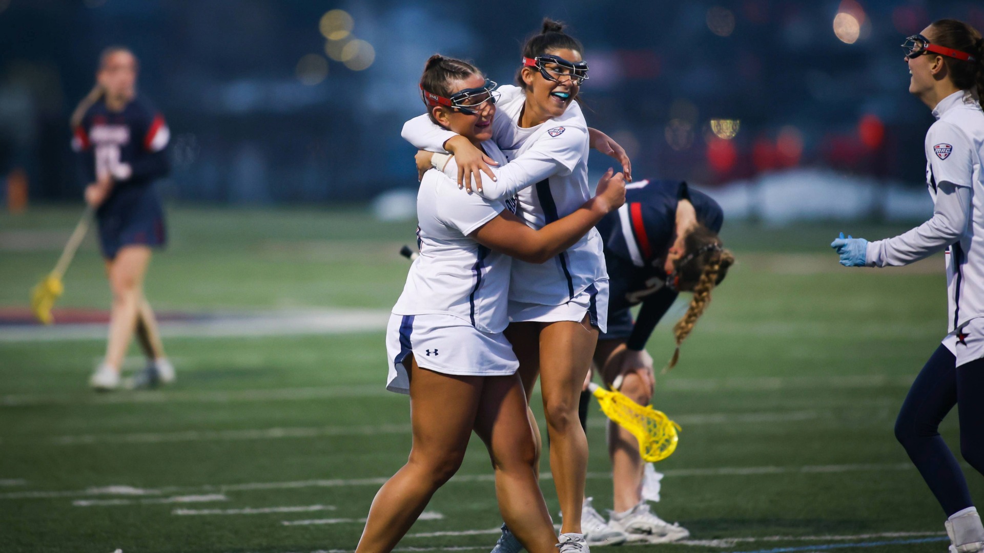WLAX