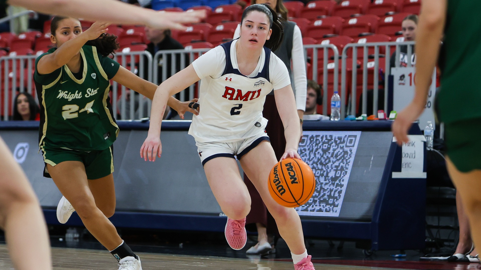 4.3 (Aislin Malcolm) 