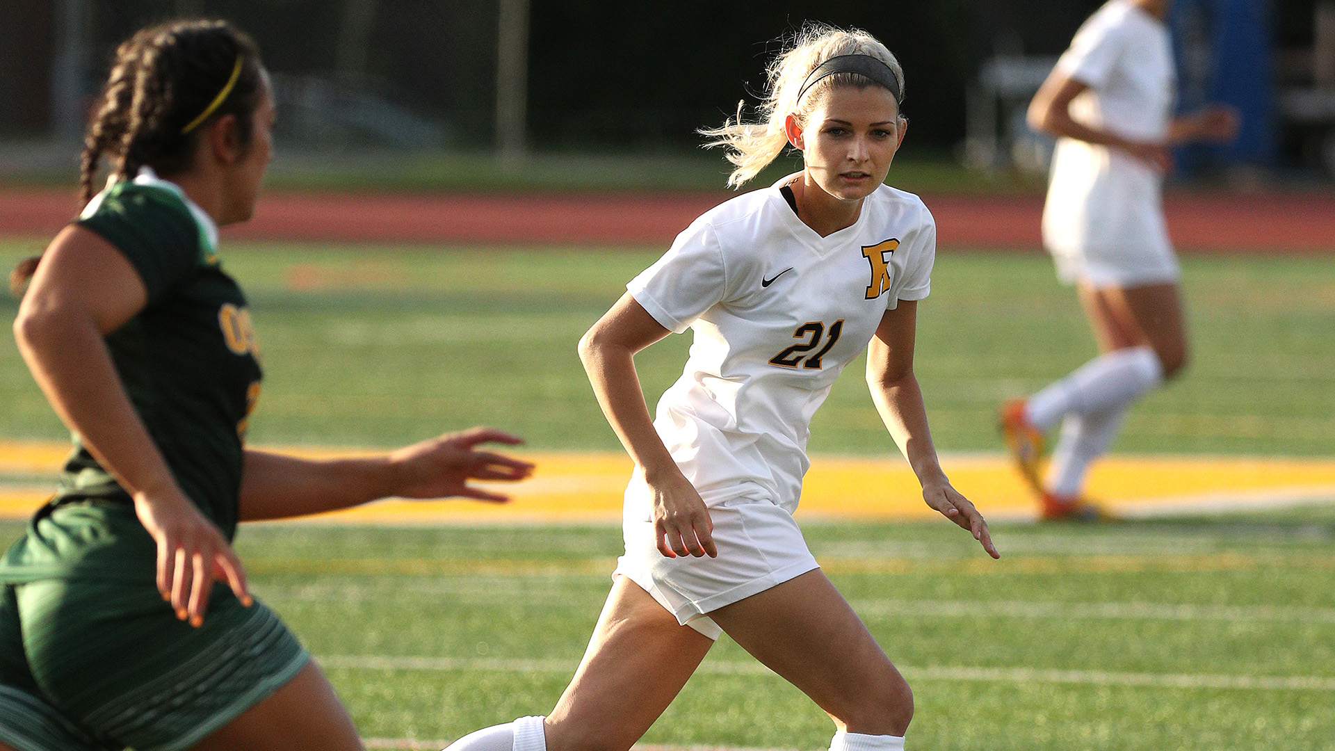 Emily Henry Women's Soccer University of Rochester Athletics