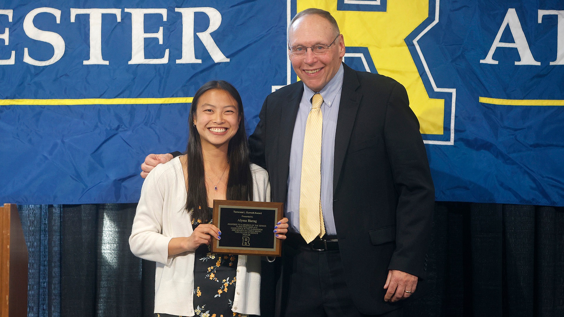 2025-26 Terrence L. Gurnett Female Scholar-Athlete Award - Alyssa Horng