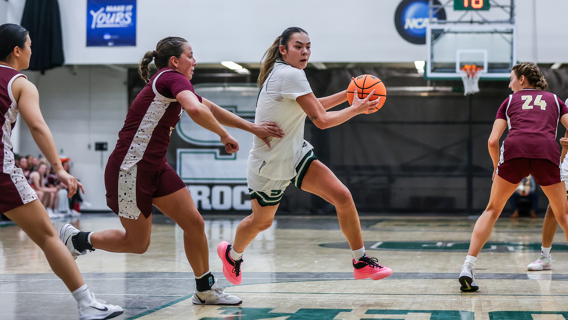 Alyssa Gillin vs. Walsh