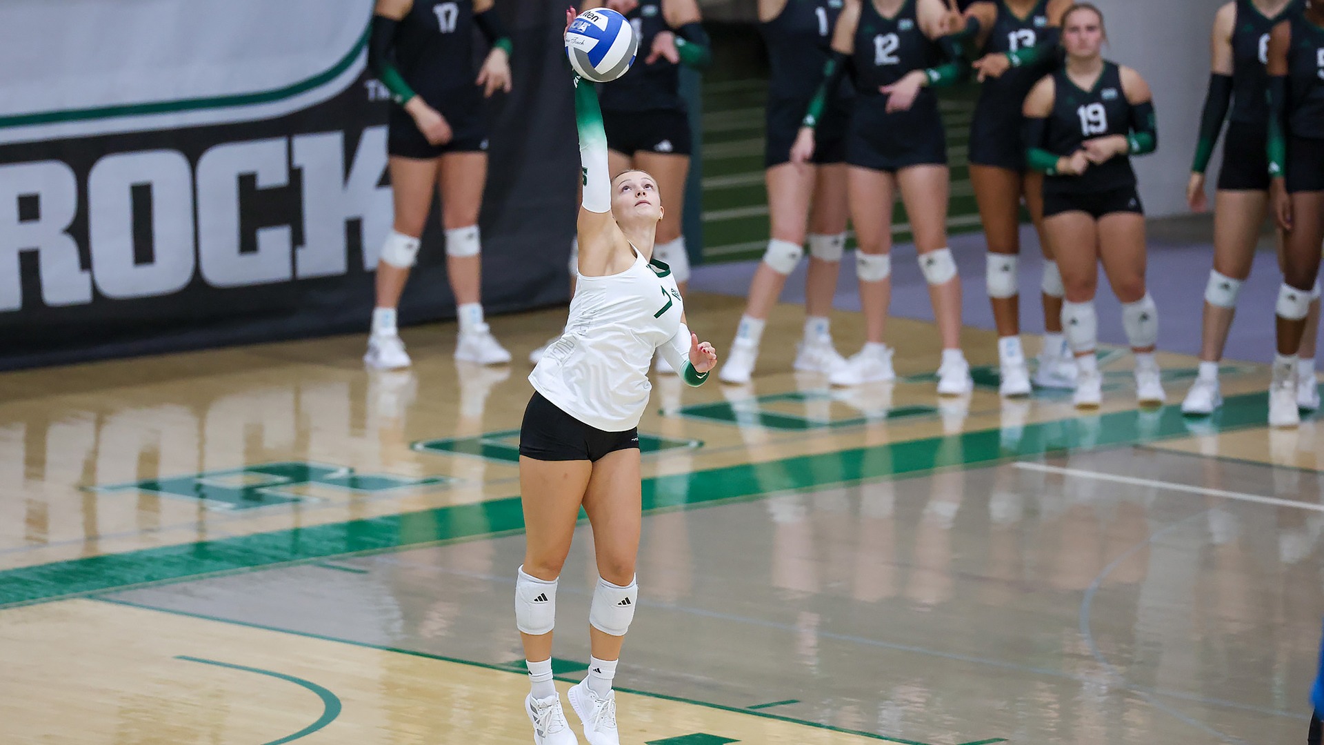 Leah Schreckengost serving one of her two aces vs. UPJ.