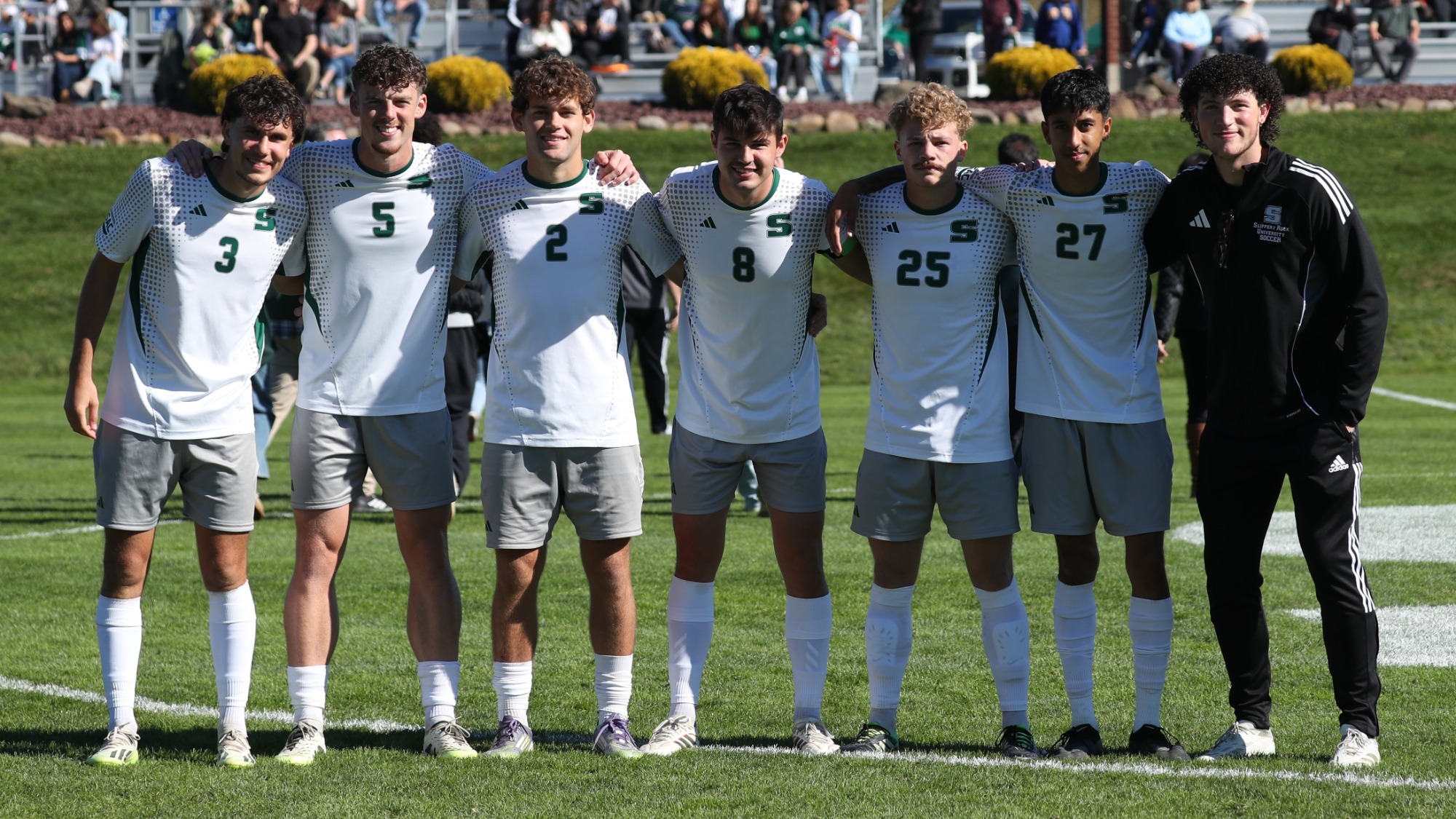 Seniors on Senior Day vs. UPJ