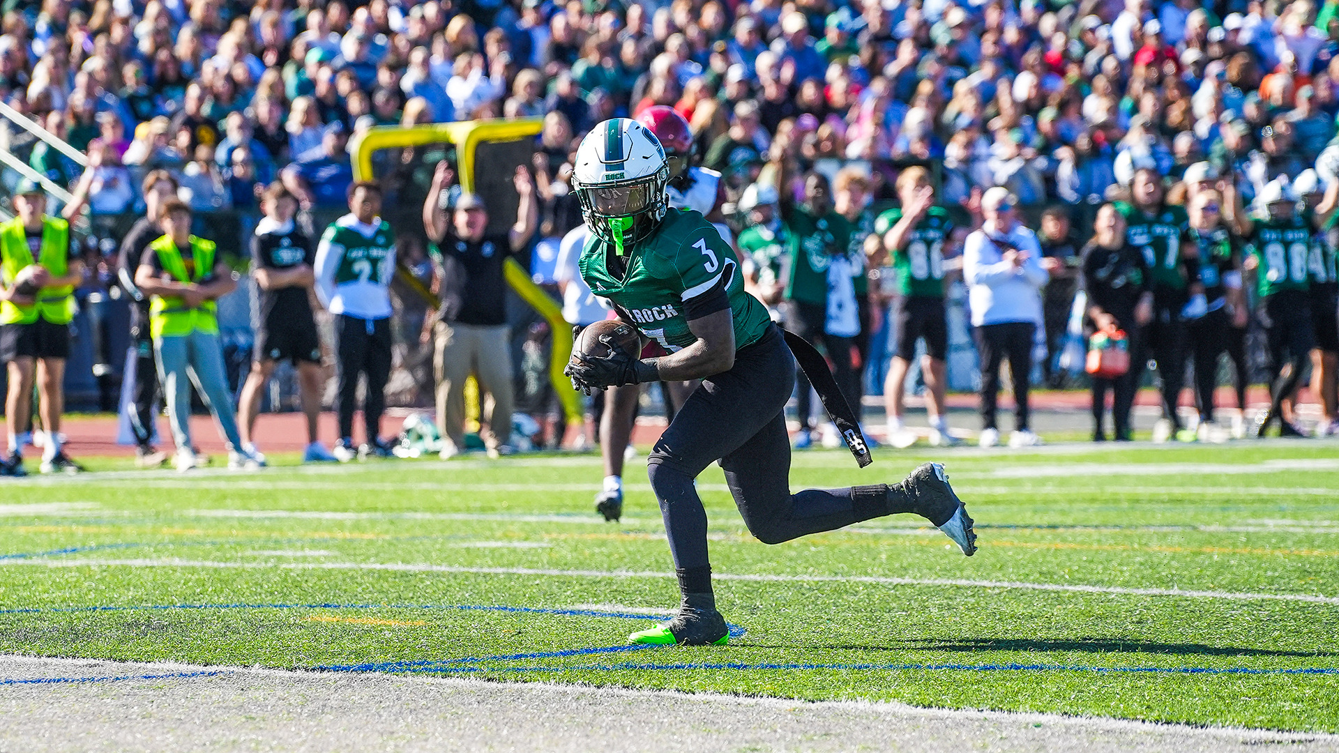 Telly Palmer scores a touchdown vs Lock Haven