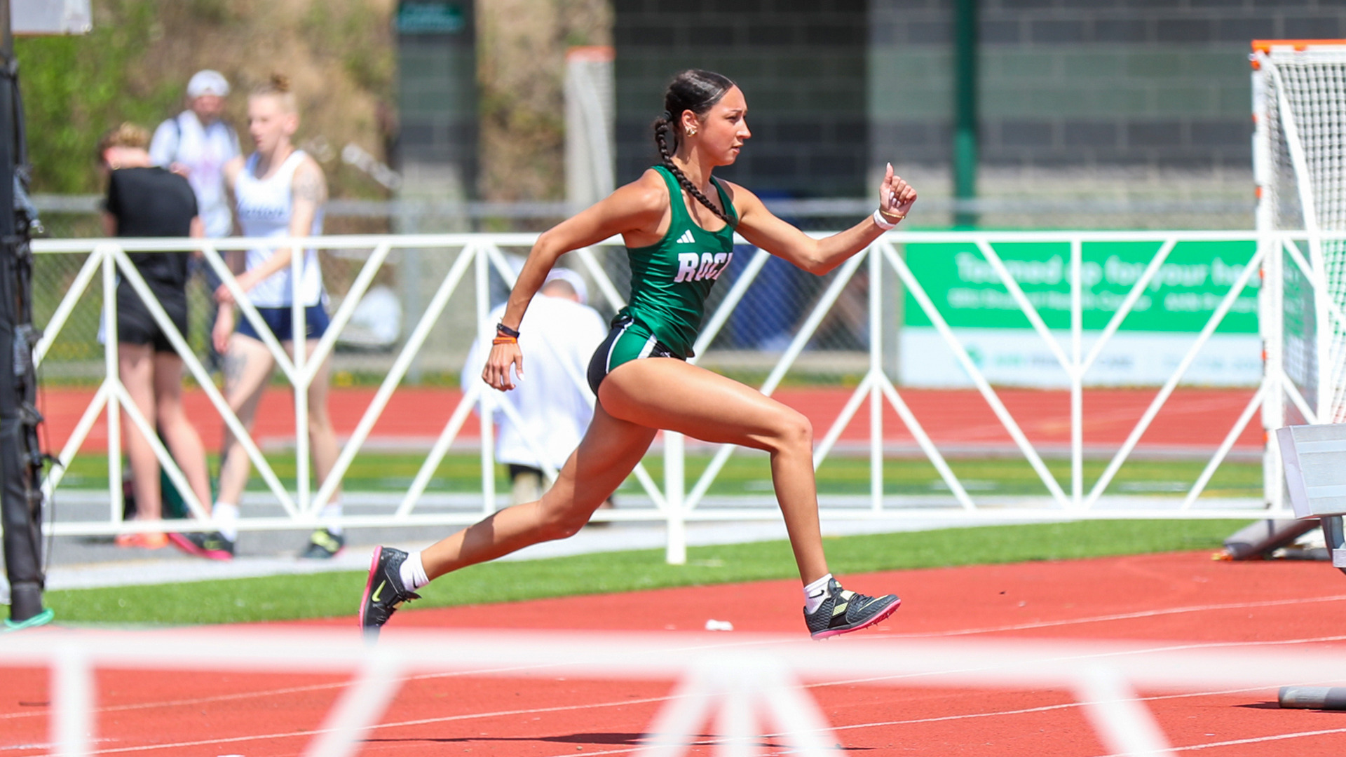 Tayla Kurzawa High Jump approach