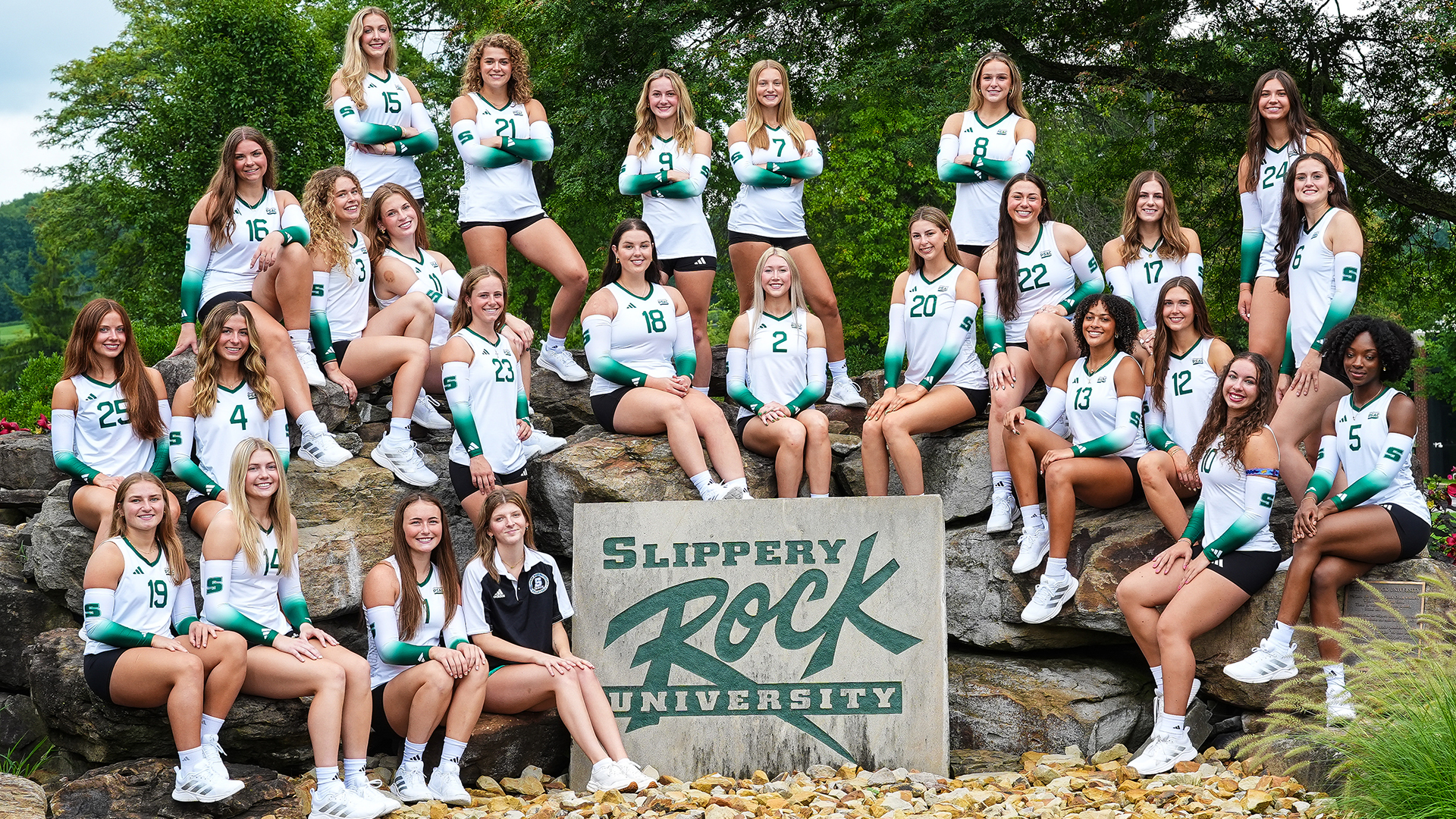 2026 SRU Volleyball Team Photo