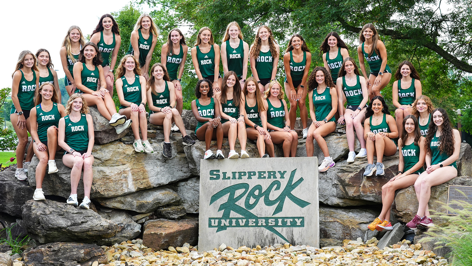 2026 Women's XC Team Photo