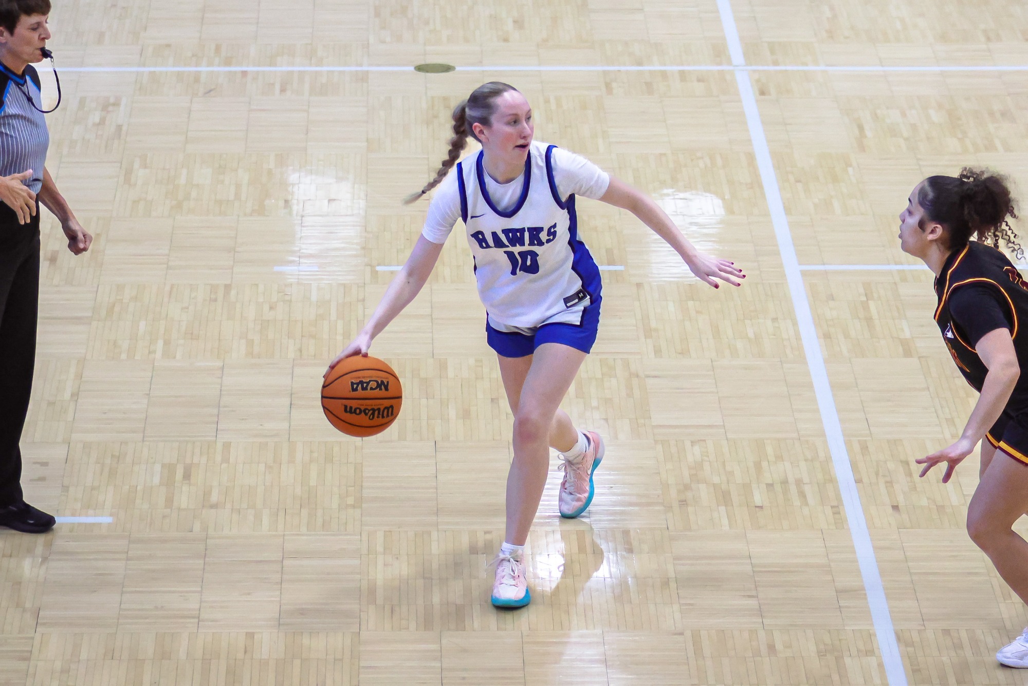 Ella Campbell dribbling