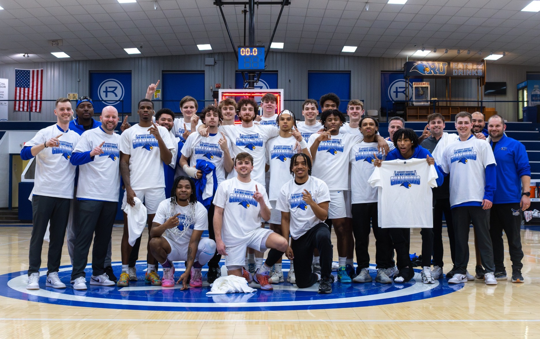 GLVC Champions on court