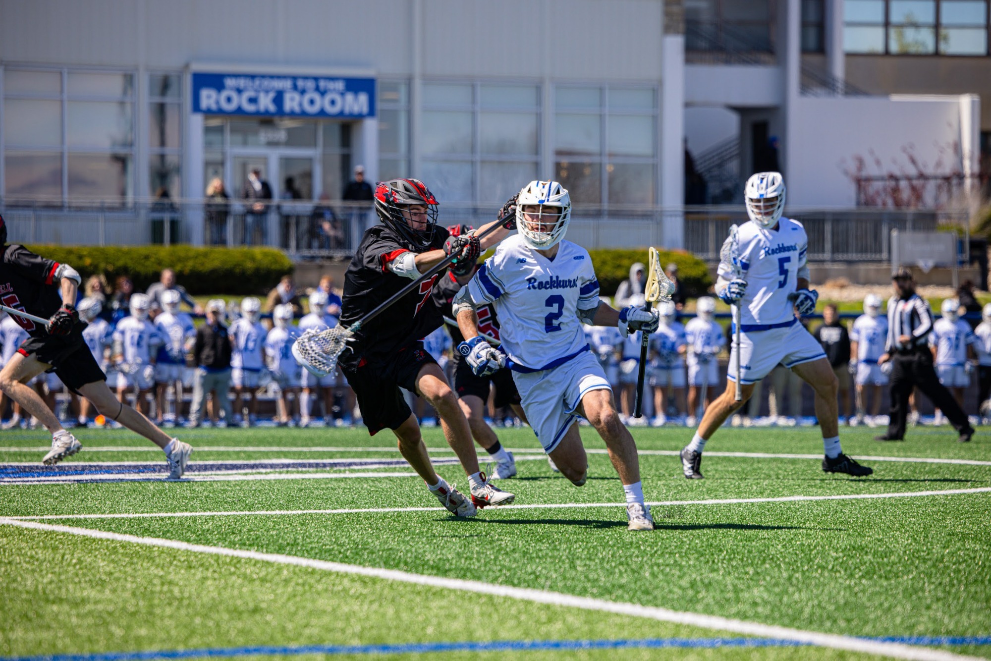 Connor Bradshaw faceoff