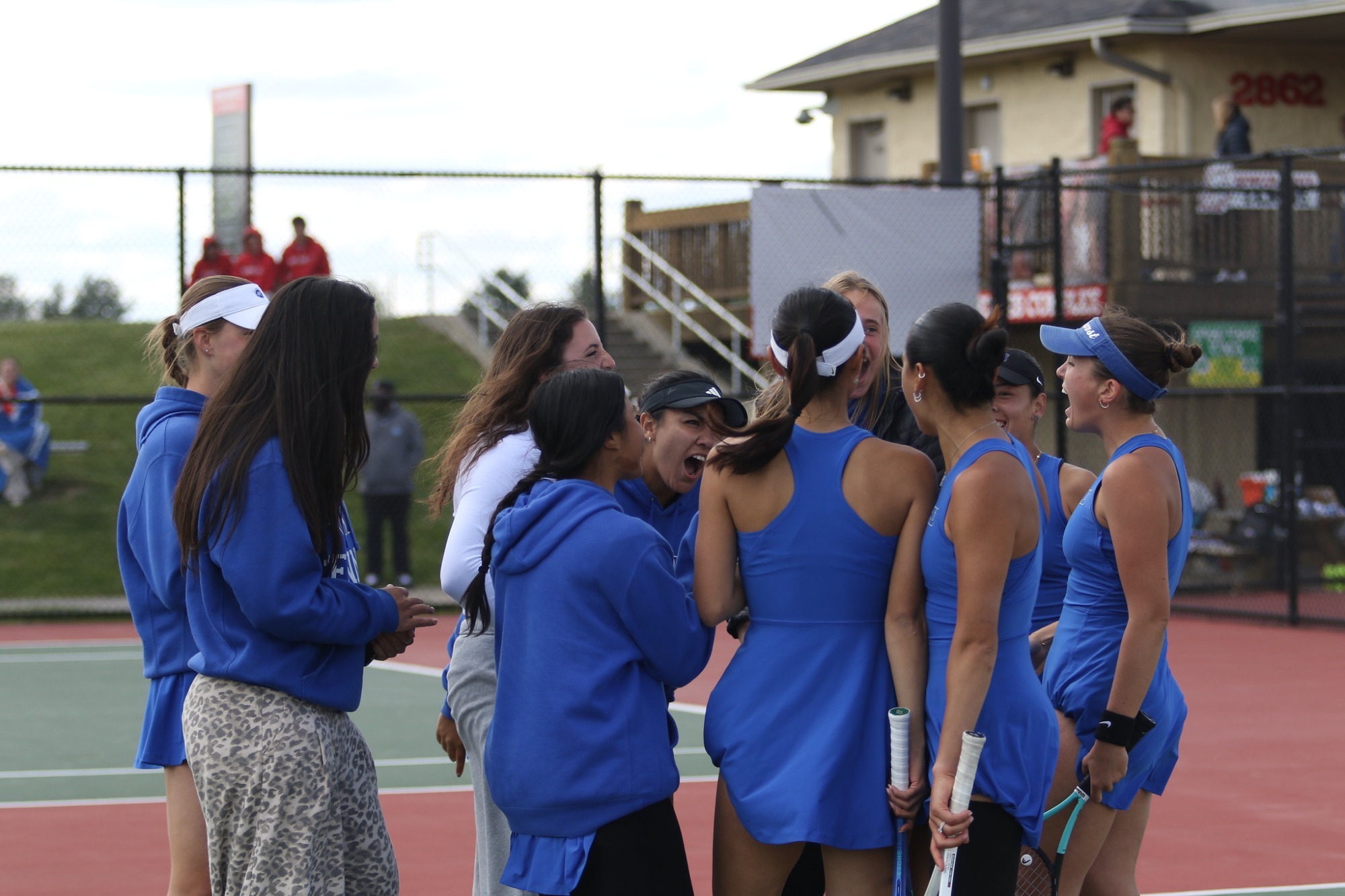 Women's Tennis at GLVC