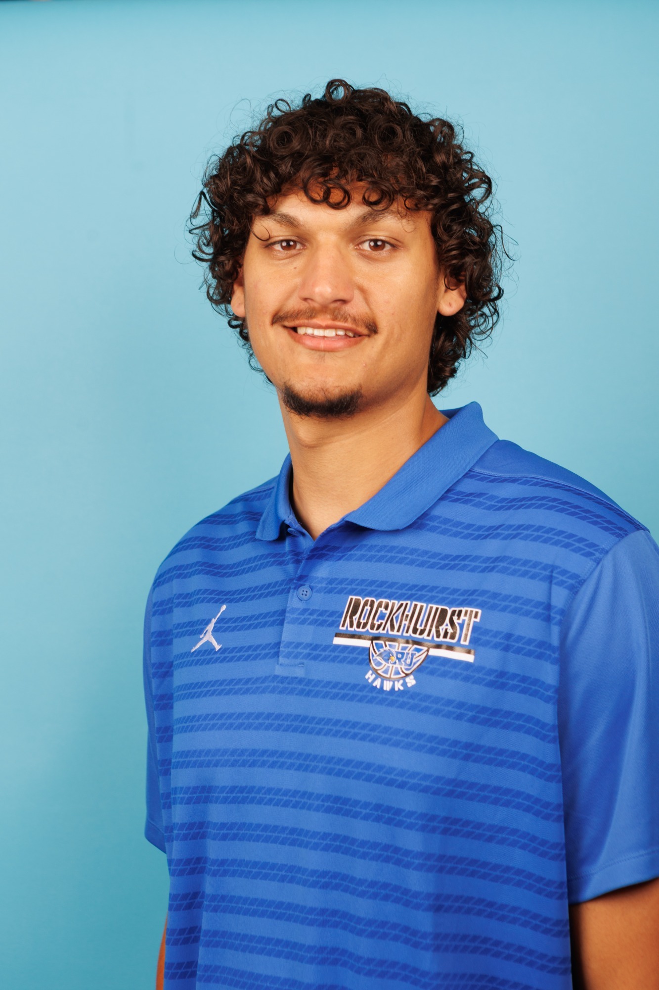 Runey Hernandez Headshot