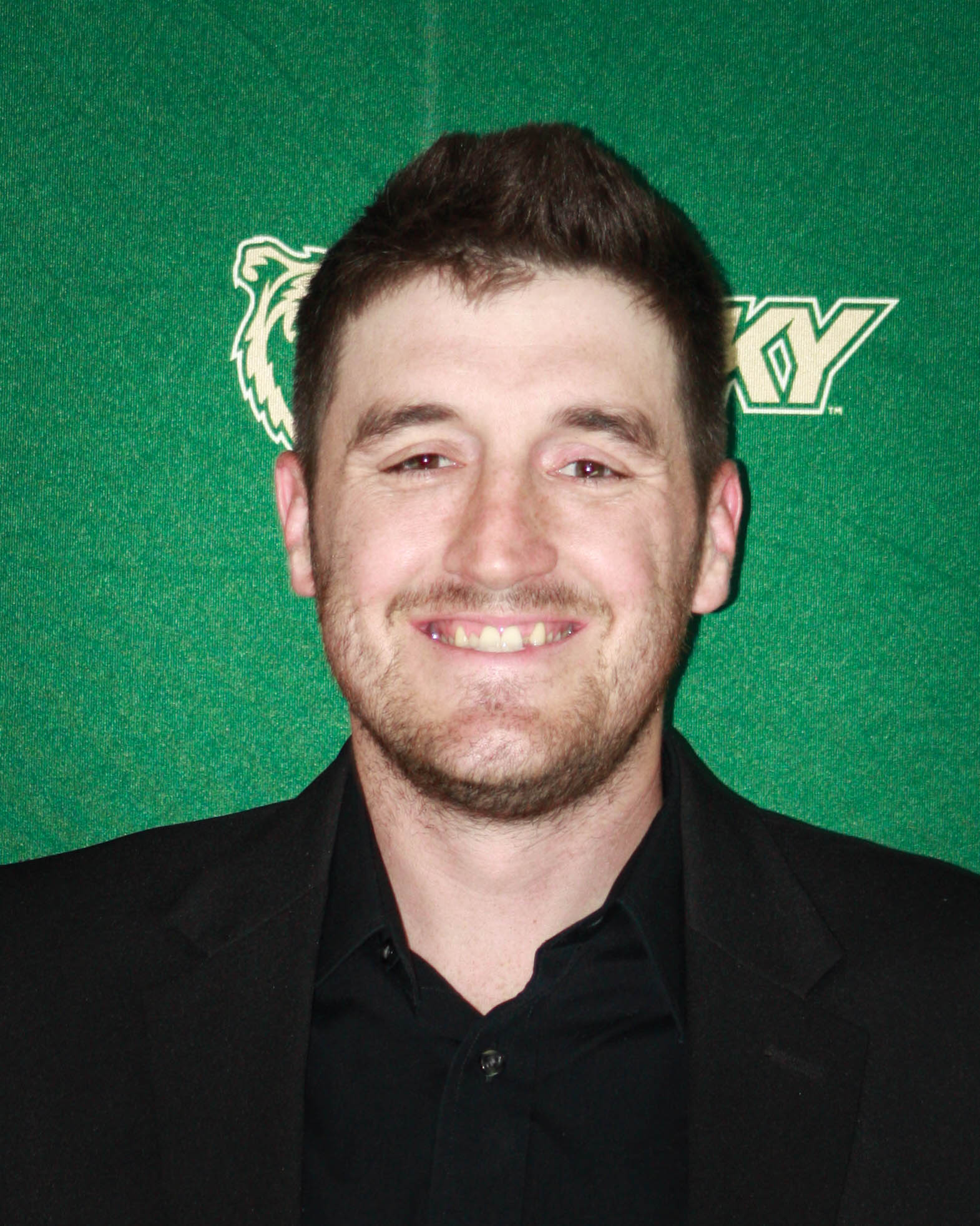 Ellis Headshot 2022