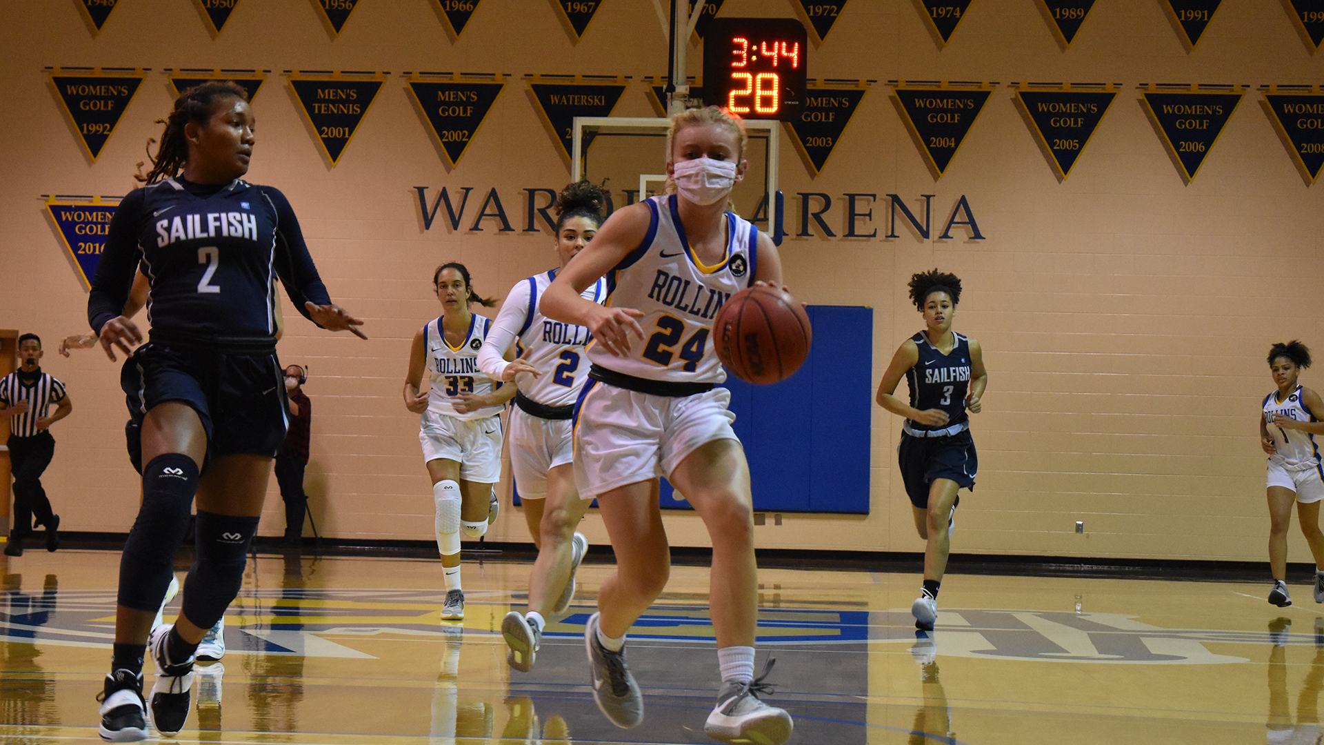 Yoke Tassent 202122 Women's Basketball Rollins College
