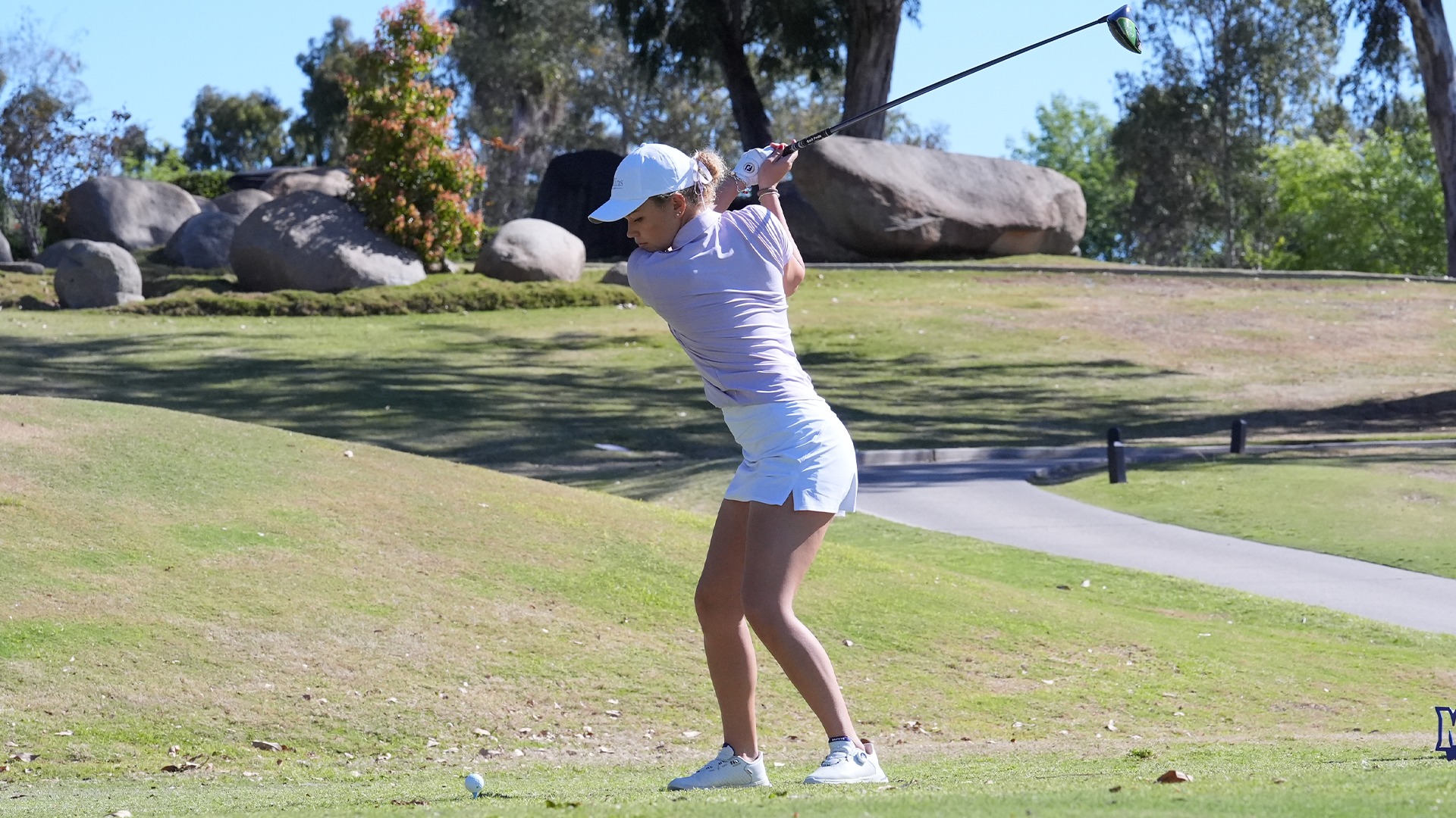 WGOLF Sarah Knitter Driving