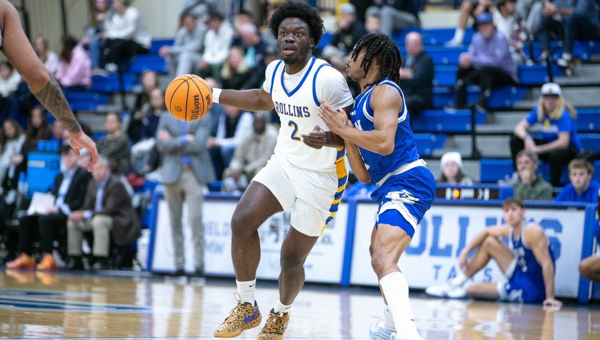 MBKB Jah Nze dribbling