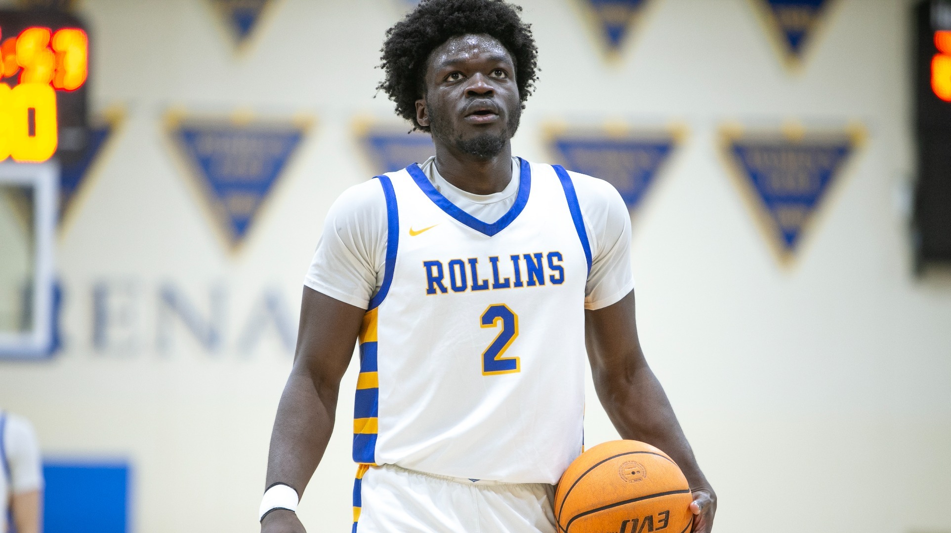 MBKB Jah NZe at the free throw line