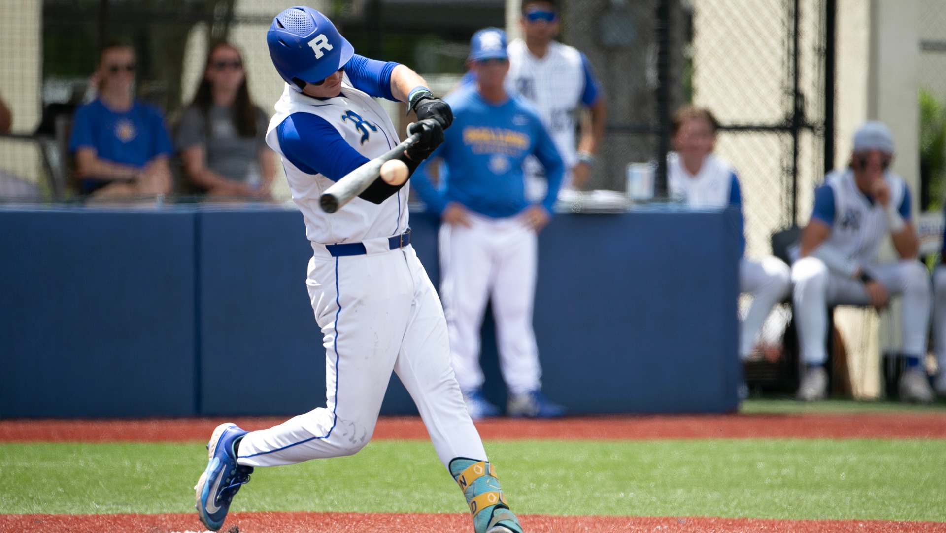 BASE Mason Elrod making contact