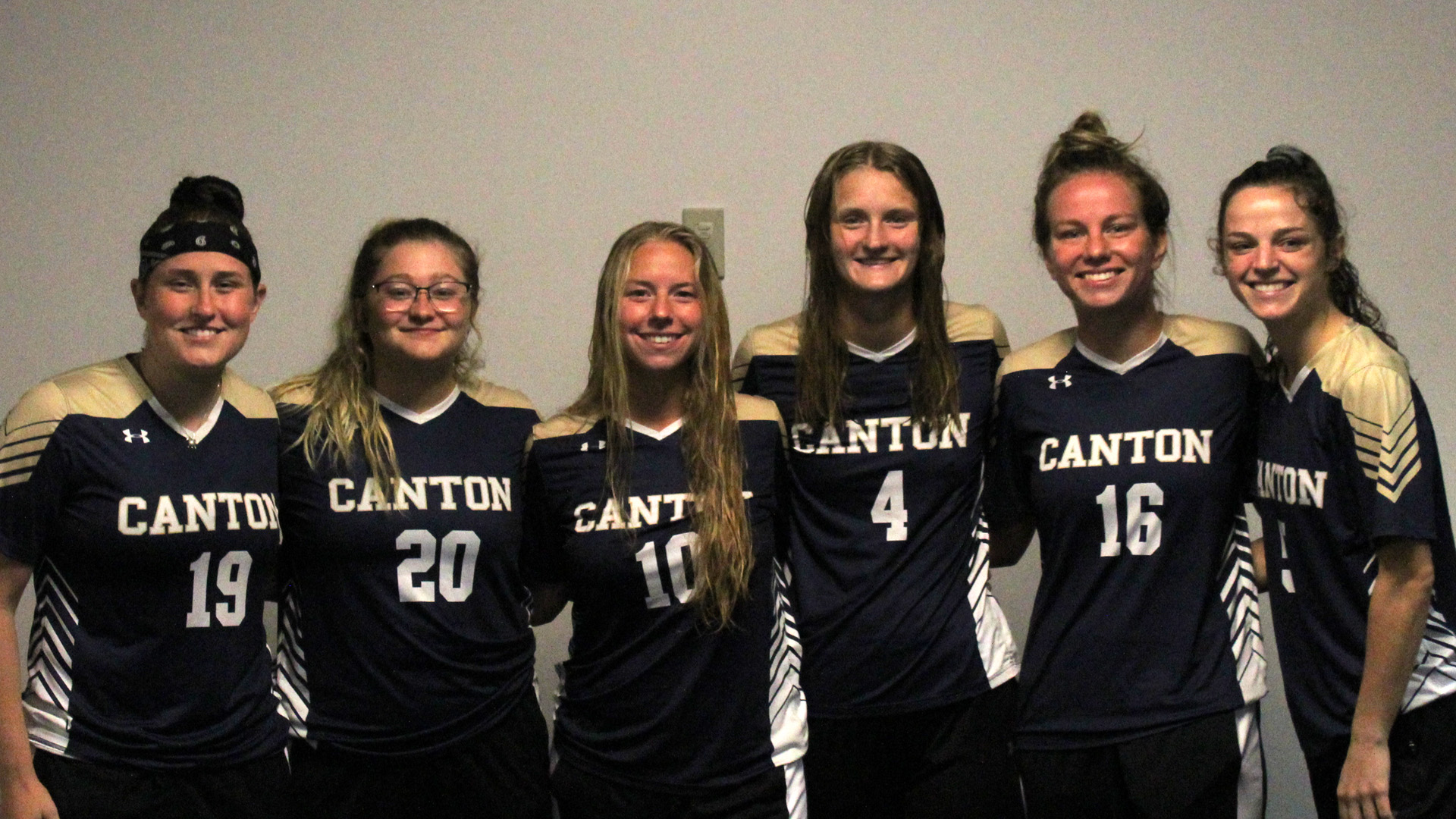Women’s Soccer Celebrates Senior Day, Drops 10 Decision to Cazenovia