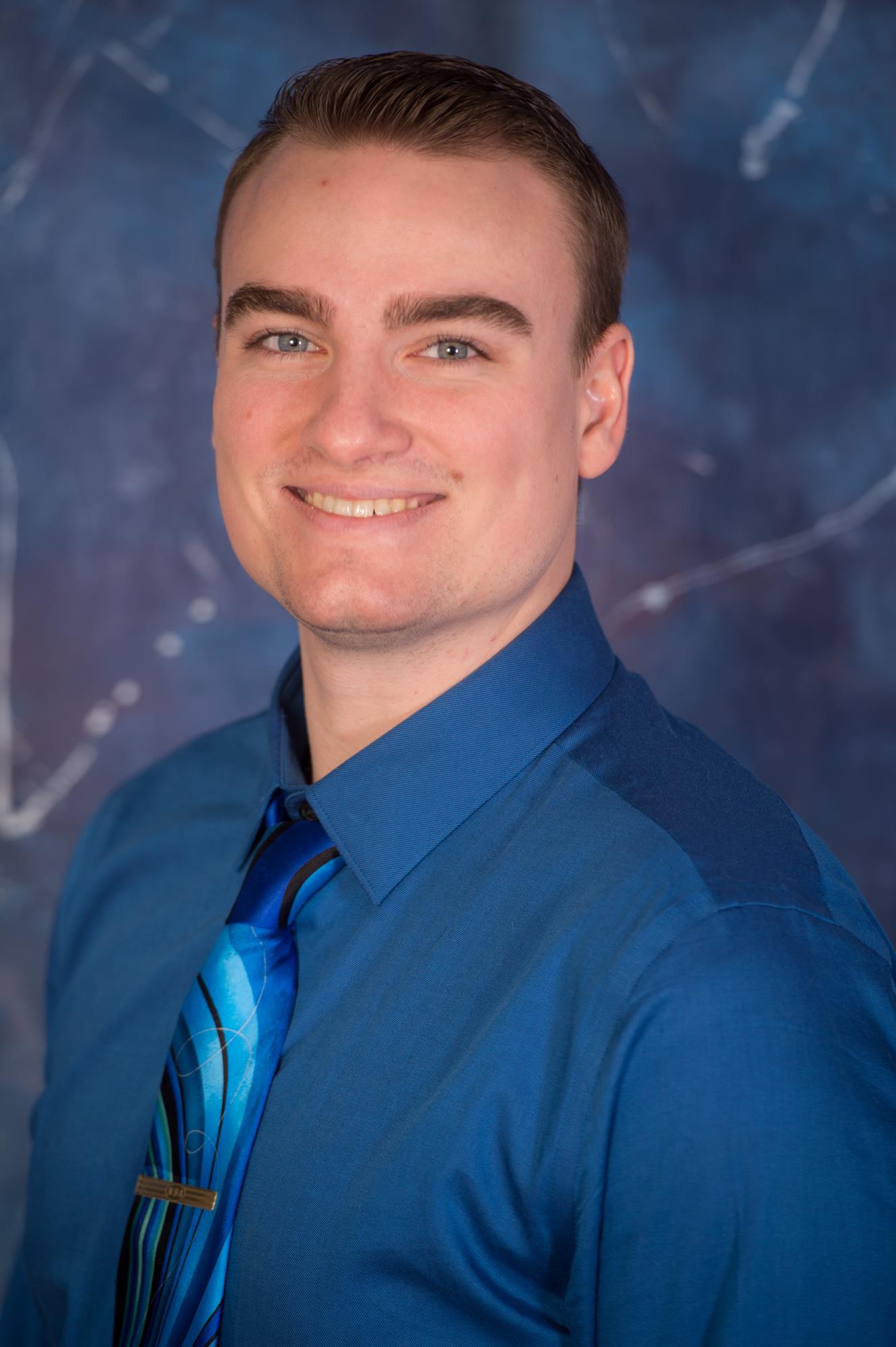 Mark Avery Headshot