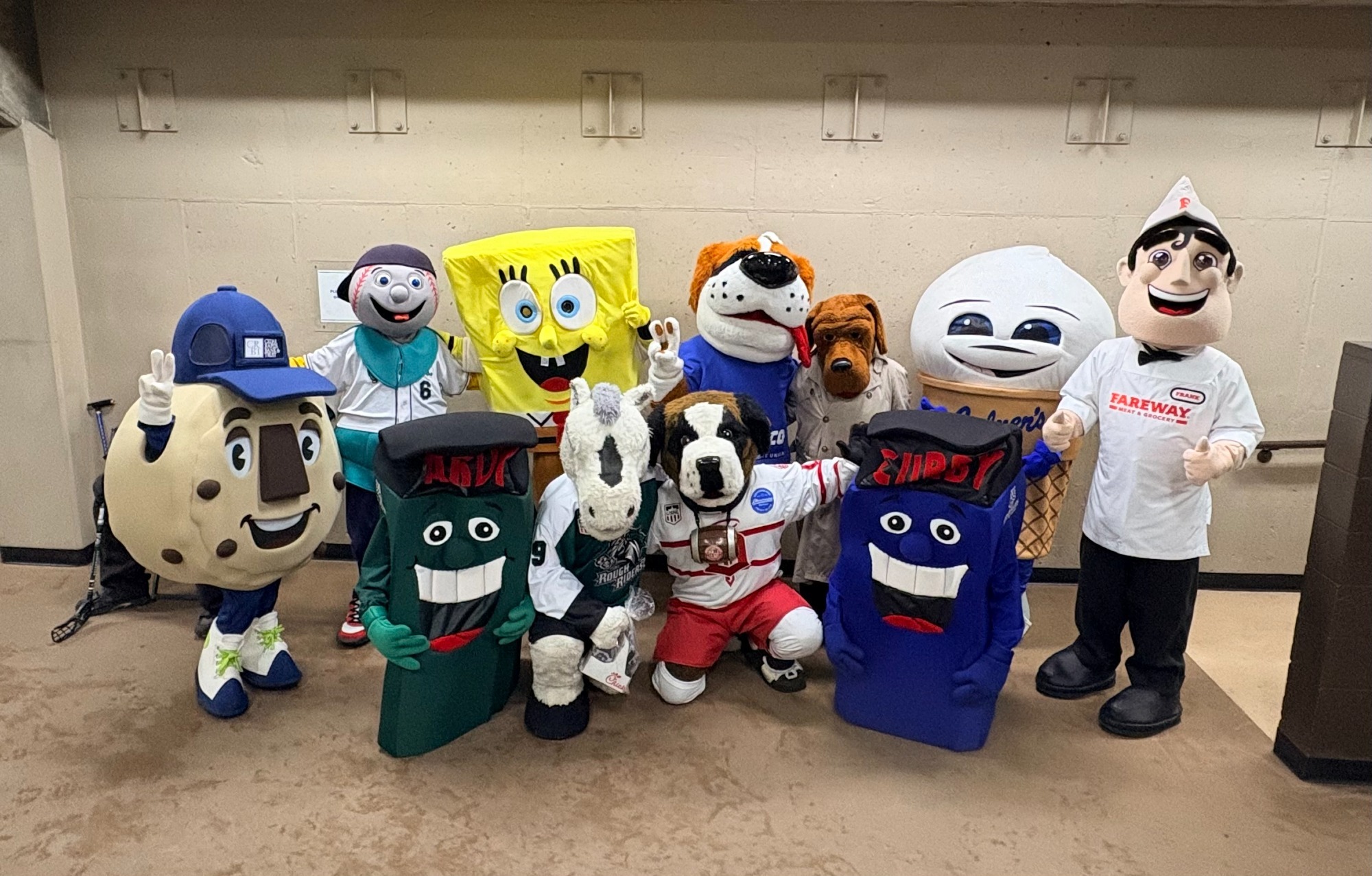 Mascots Day 1/18