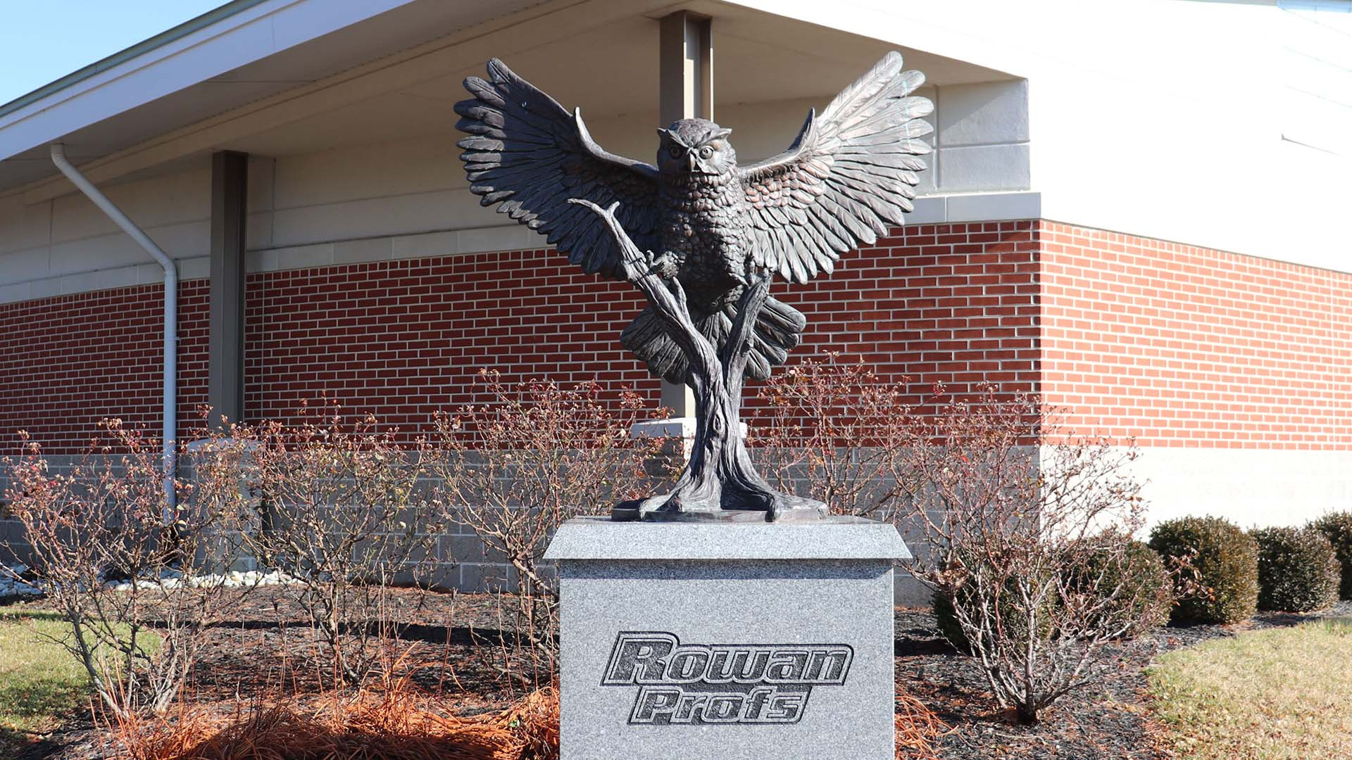 ProfStatue-6