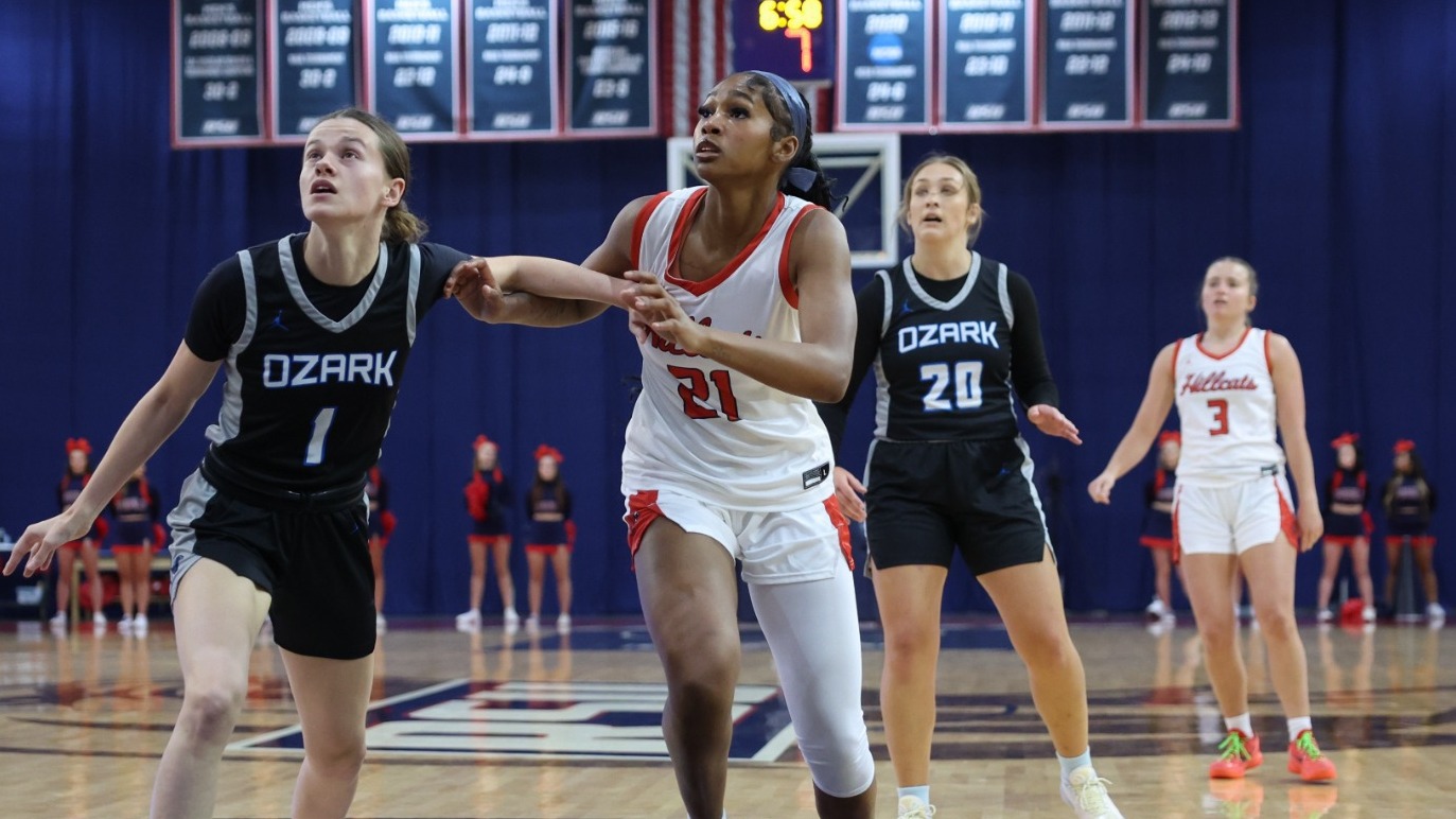 Jiana Wiggins vs. Ozark