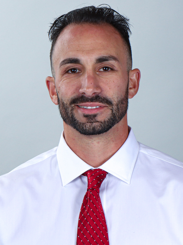 Alex Guerra Headshot