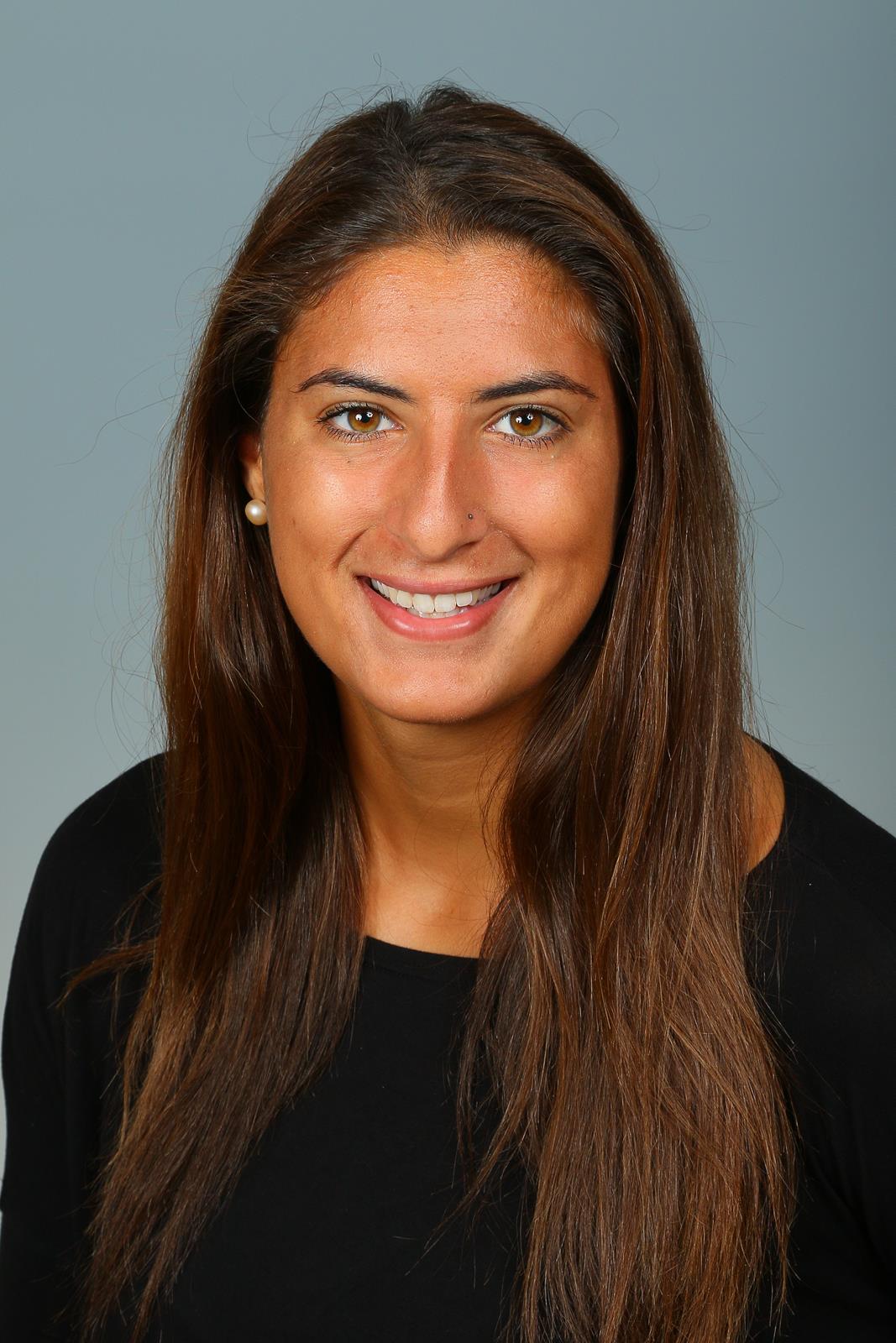 18 Aziza Ahmed (Coach0