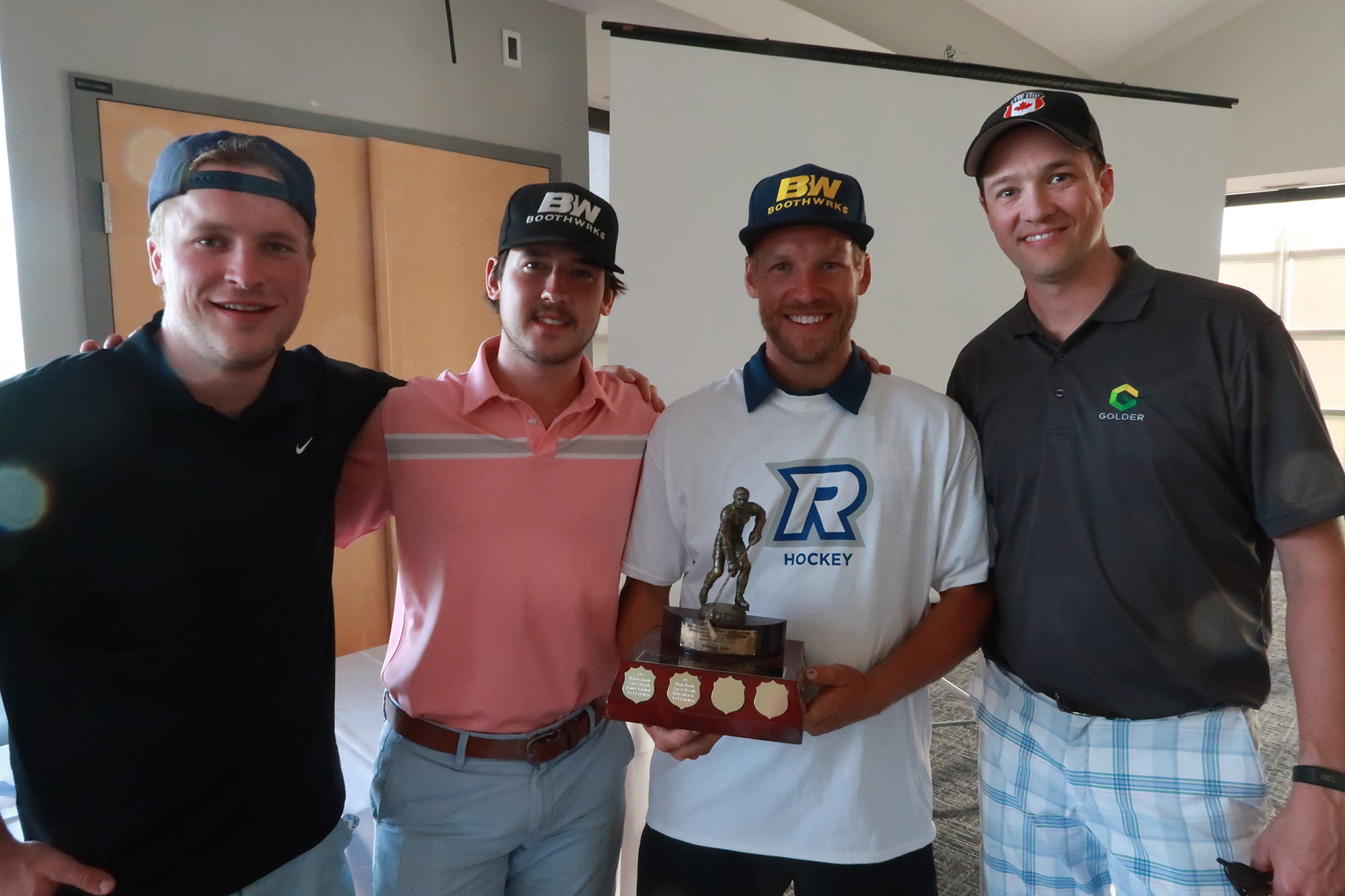 Men's hockey alumni golf tournament